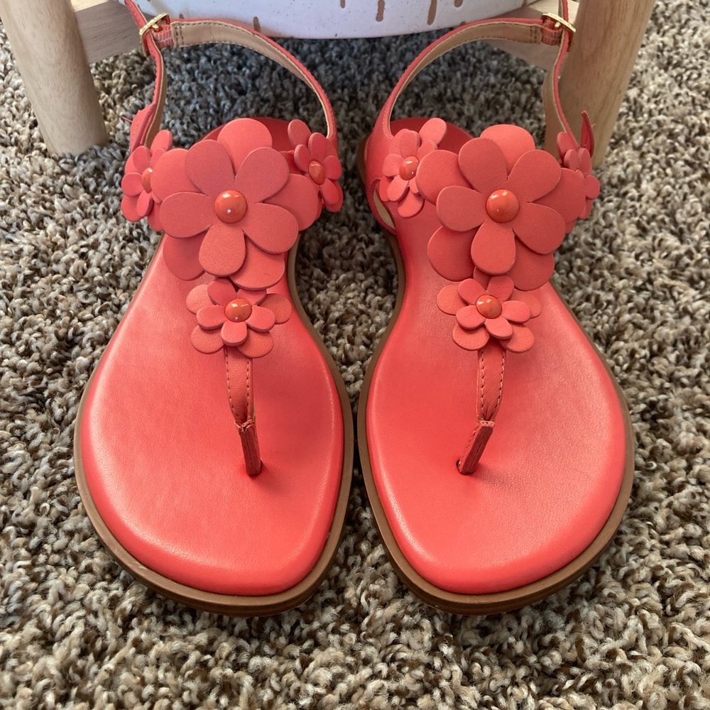 Michael Kors sandals 5.5 in like new condition